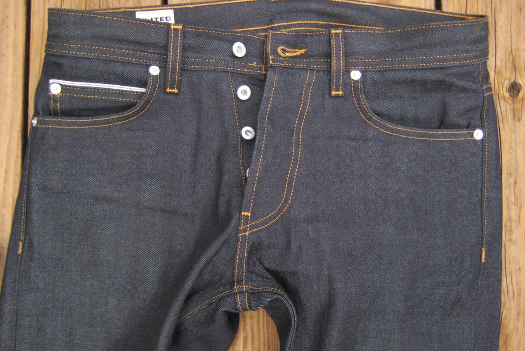 united-stock-dry-goods-narrow-fit-denim-review-front-up