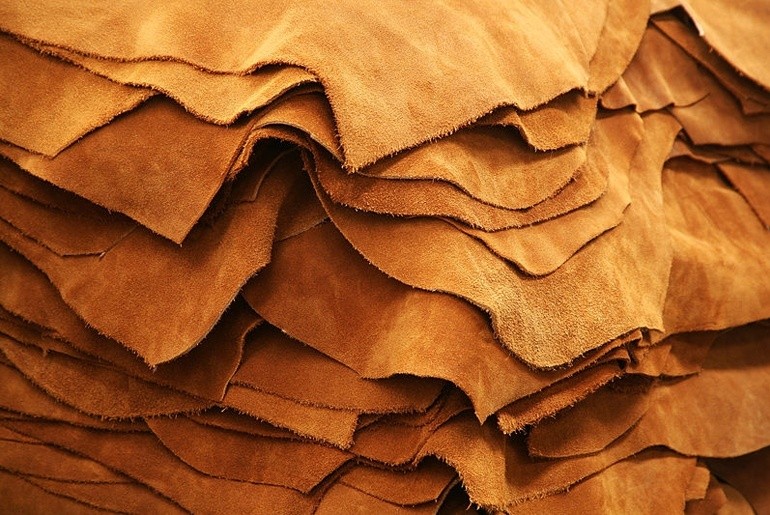 The Five Types of Leather: Styles, Tanning, and Care Tips - Our Stories