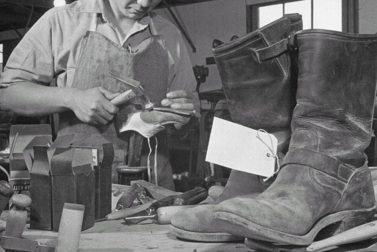 sears engineer boots