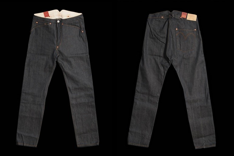 What is the back cinch? Denim FAQ answered by Denimhunters