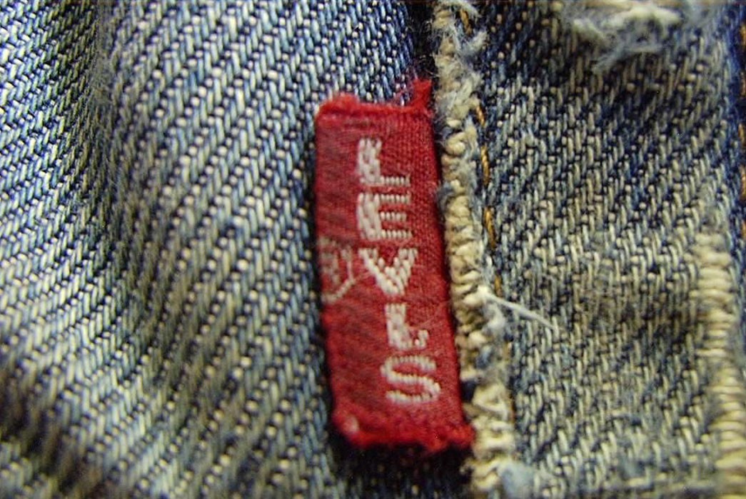 levi jeans with red stitching