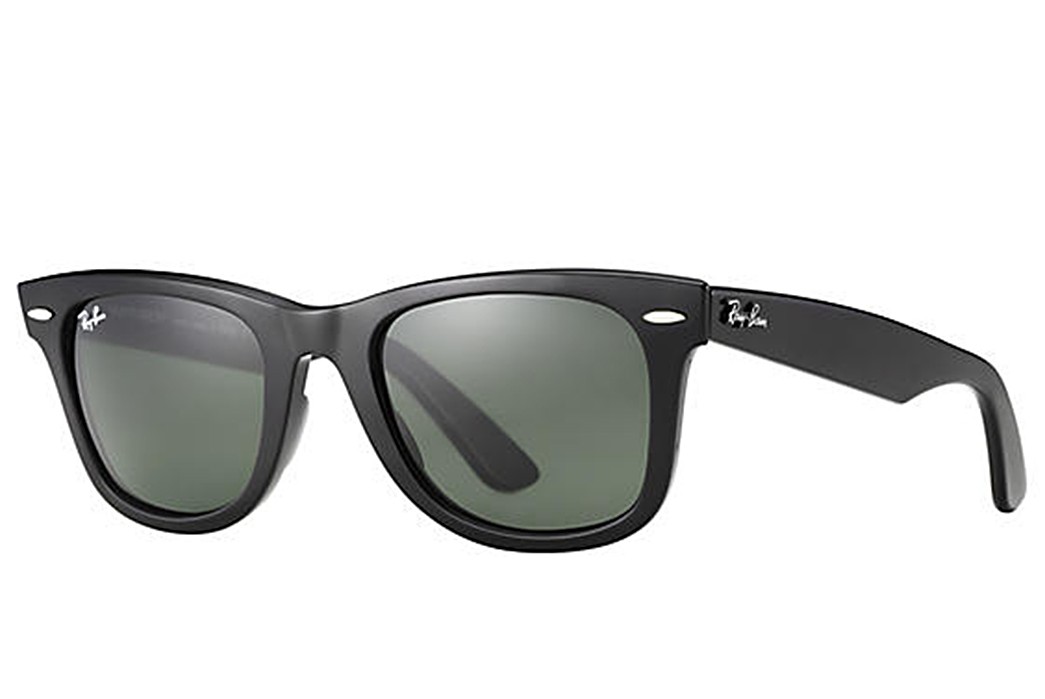 ray ban company which country