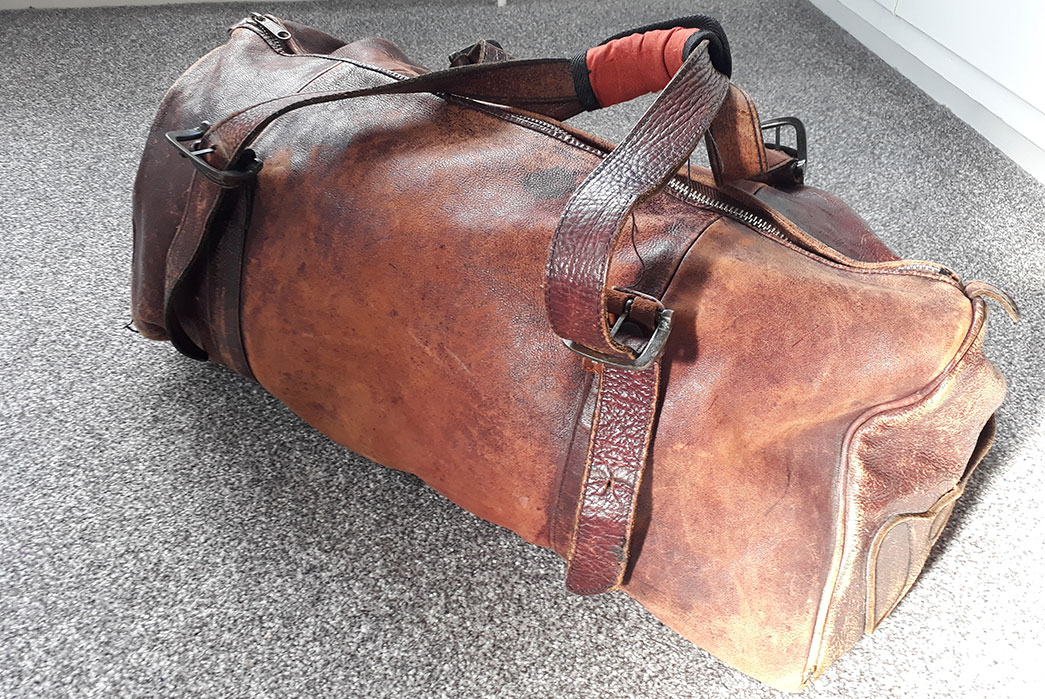 vintage  leather bag