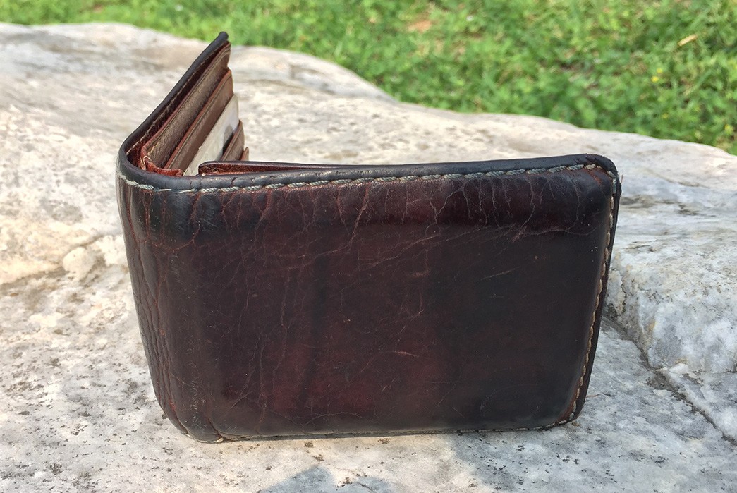 Fade of the Day – Rivet & Chain Flux Wallet (6 Months) - Heddels