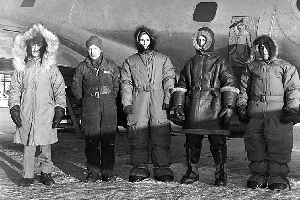  US MILITARY F-1B AIR Force Extreme Cold Weather Flight