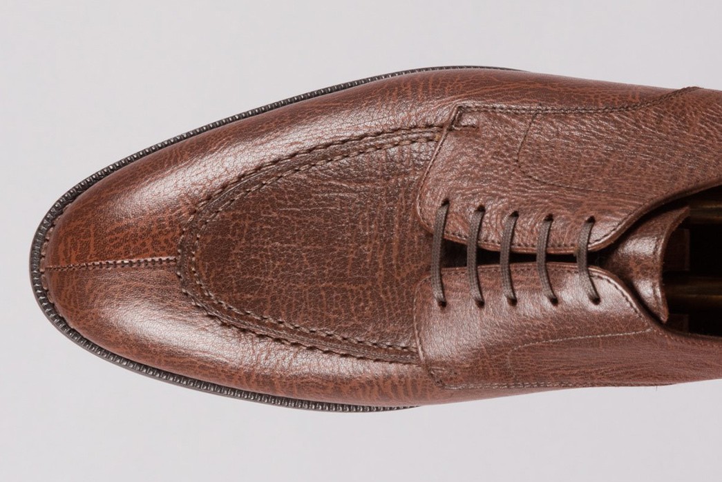 757 Split toe blucher in a soft grain calf leather. Carefully