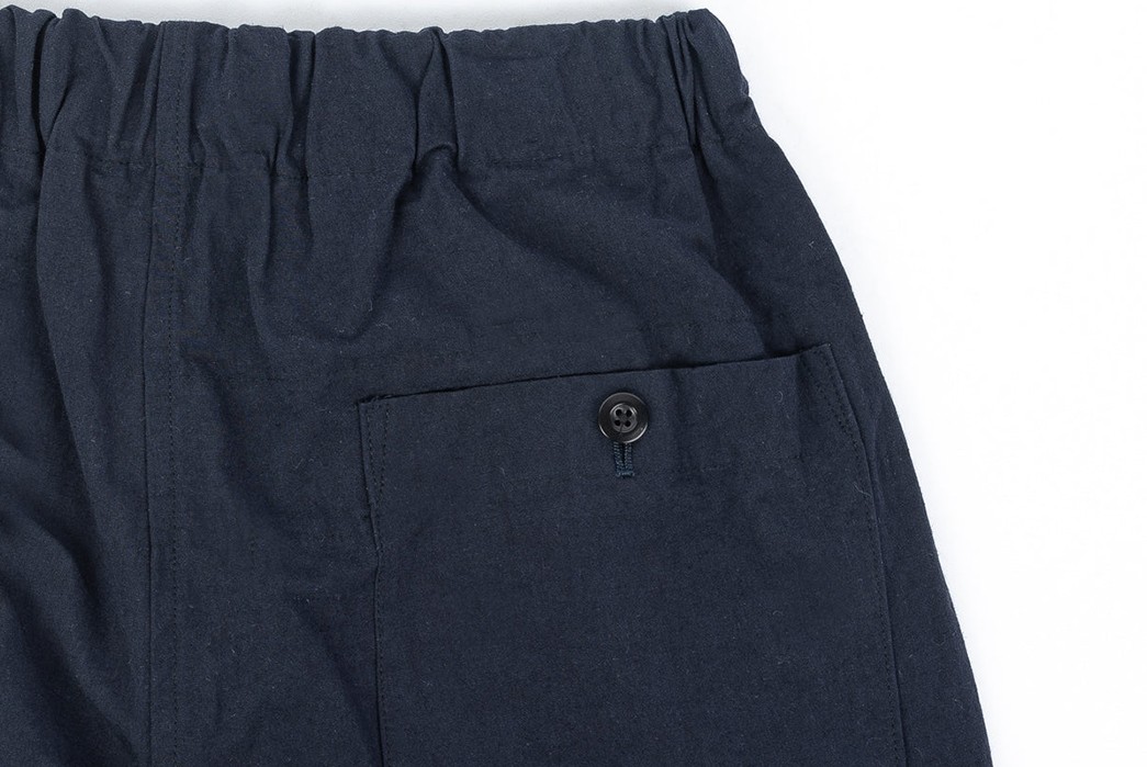 A Vontade's British Mil Easy Trousers Are Made Up In A Breezy Linen Blend